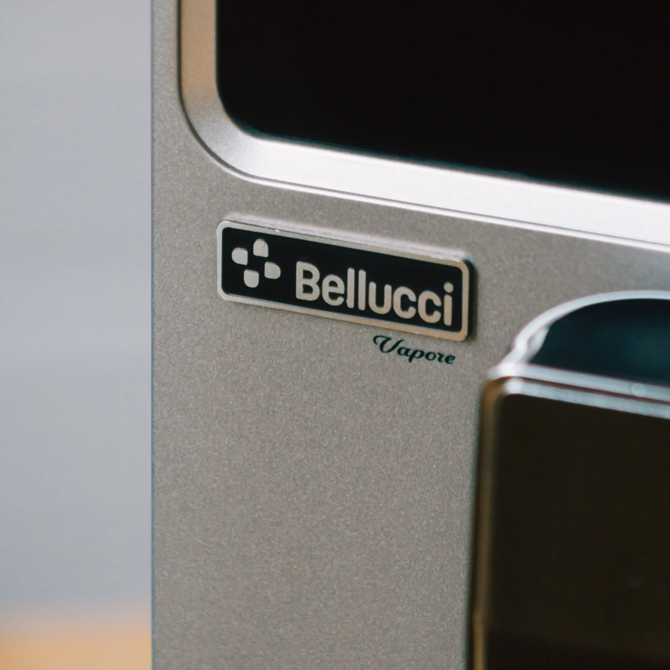 Bellucci Slim Vapore - Image 3